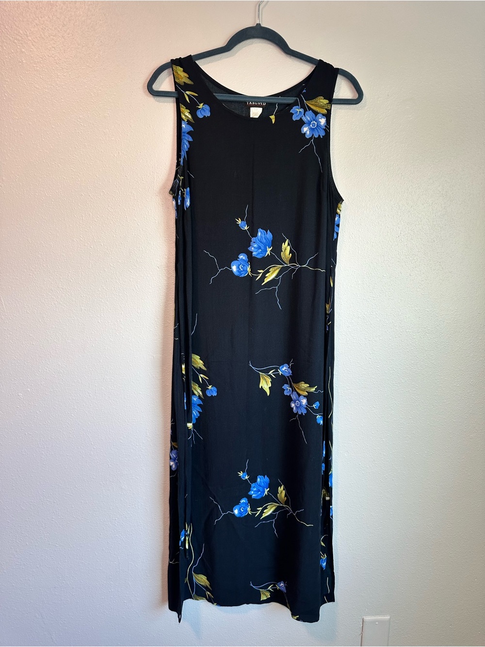 Vintage Tabloid Dress Size 12 Blue Purple Floral Sleeveless Full Length Coastal